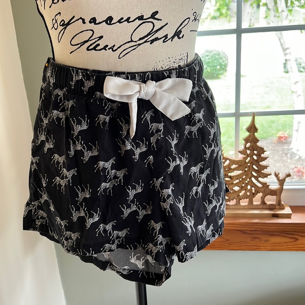 Old Navy lounge shorts